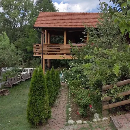 Vikendica Micic Hébergement de vacances *